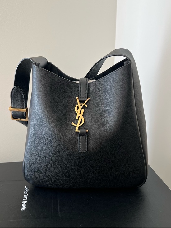 Saint Laurent Handbags - Saint Laurent Le 5 À 7 Supple Small Grained Leather